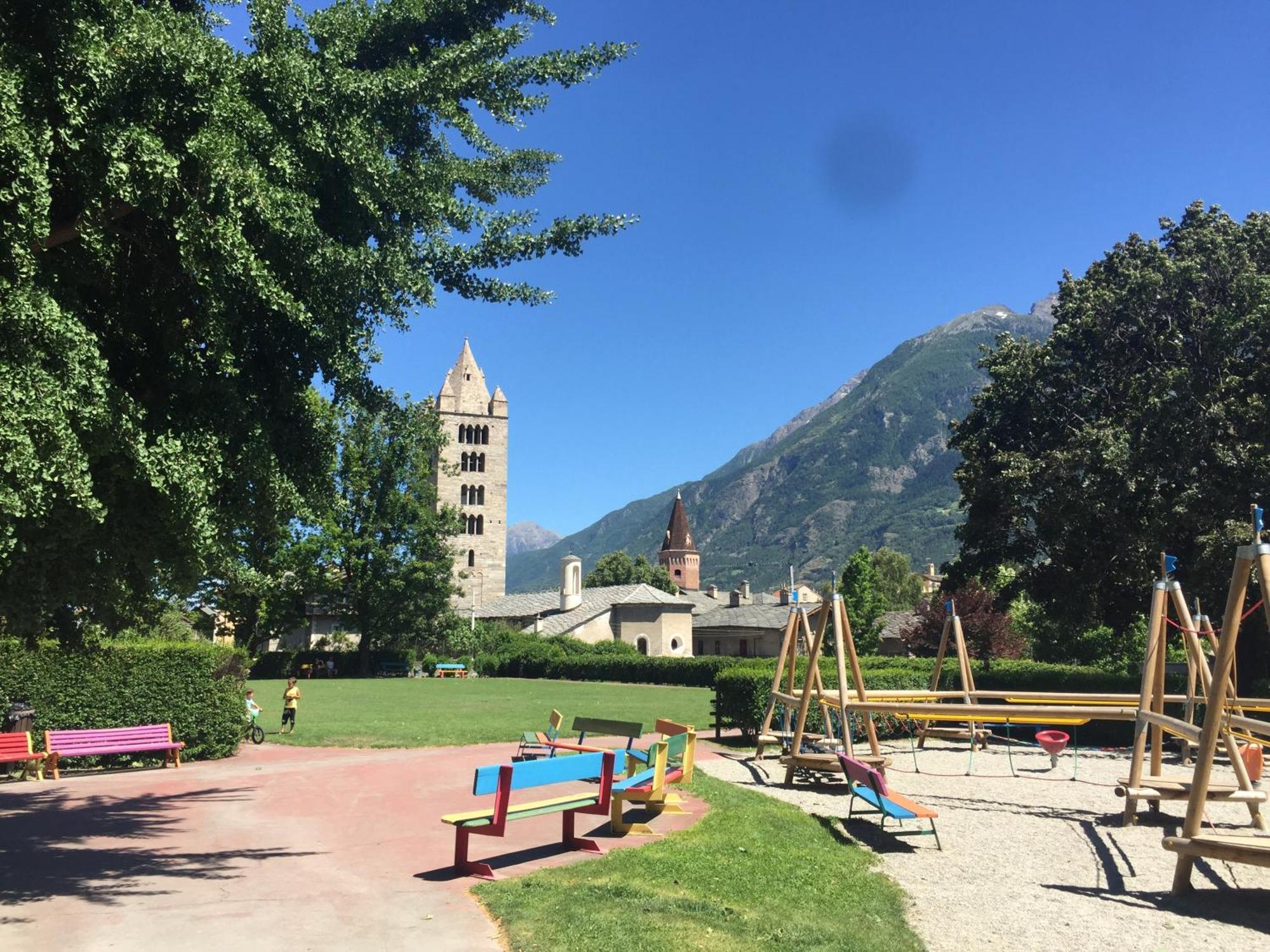 Living Aosta Valley Buitenkant foto